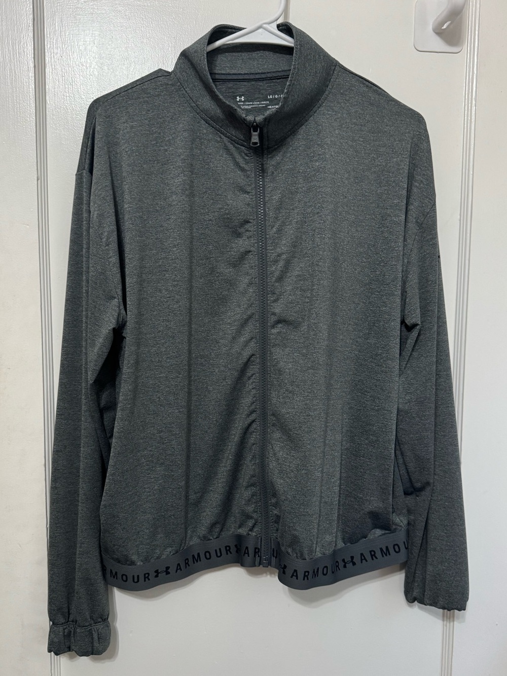 Under Armour HeatGear Women's Large Loose Full-Zip Athletic Jacket in Gray